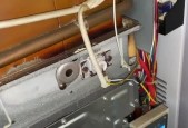 热水器漏气的处理方法（安全使用热水器，预防漏气事故）