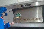 如何彻底清洁油烟机（简单易行的清洗方法及技巧）