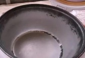 键盘上的涂层是什么材质？涂层脱落了怎么办？