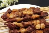 烧烤食材大揭秘（探索各种食材的烧烤魅力）