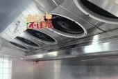 大饭店油烟机清洗方法（教你如何彻底清洗大饭店的油烟机）