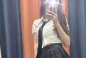 穿着制服如何用手机拍出好照片？