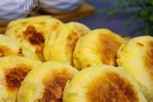 电饭煲做的烧饼面硬怎么办（解决电饭煲烧饼面硬的问题）