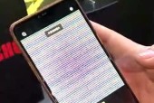 手机摄像头出现紫点的可能原因是什么？