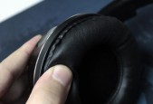 电脑语音输出时耳机无声的原因？