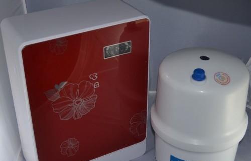 家用净水器电路检修方法与注意事项（保障家人饮水安全的关键一步）  第1张