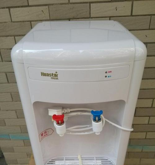 轻松拆卸饮水机（拆卸饮水机的必备工具和注意事项）  第2张