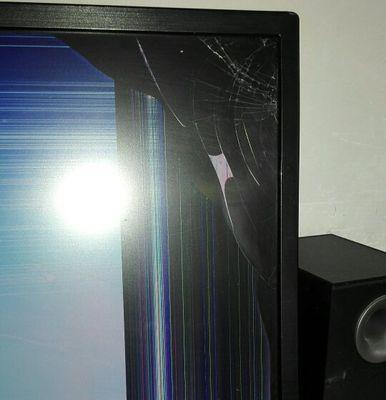 液晶显示器出现黑屏问题的解决方法（应对液晶显示器黑屏的有效措施及技巧）  第2张