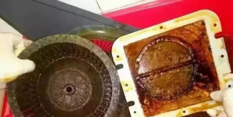 油烟机烟头清洗方法详解（如何彻底清洁油烟机内的烟头）  第2张