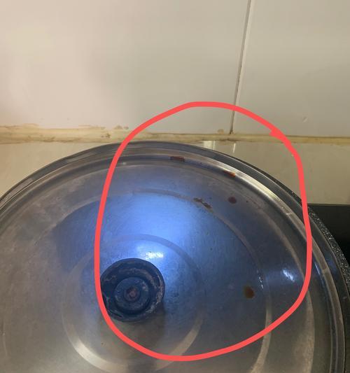 老板油烟机滴油情况分析（抽油烟机滴油维修详解）  第3张