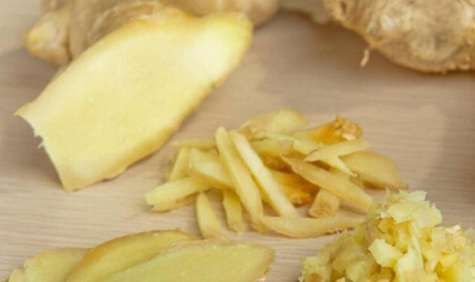 蜂蜜为什么不用冰箱保存？储存方法有哪些？  第2张