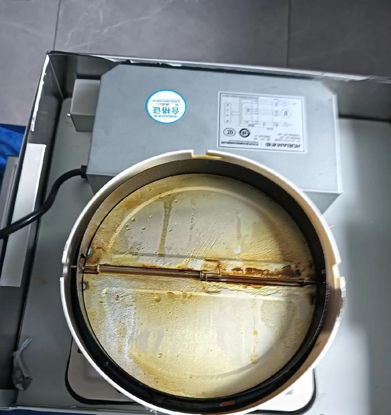彻底清洗油烟机方法？如何高效去除油烟机污垢？  第1张