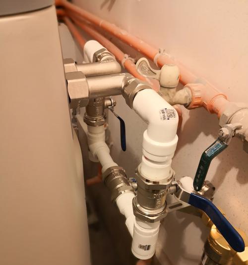 净水器管子里面有水怎么办？如何快速解决？  第3张