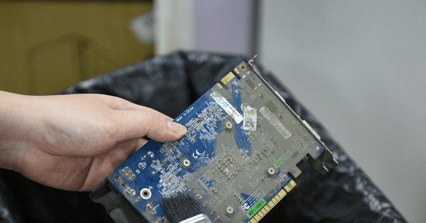 显示器出现两个条纹怎么办？如何快速解决显示问题？  第1张