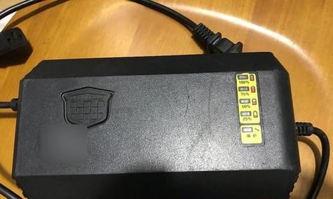 带显示灯的充电器叫什么？有何优势？  第2张