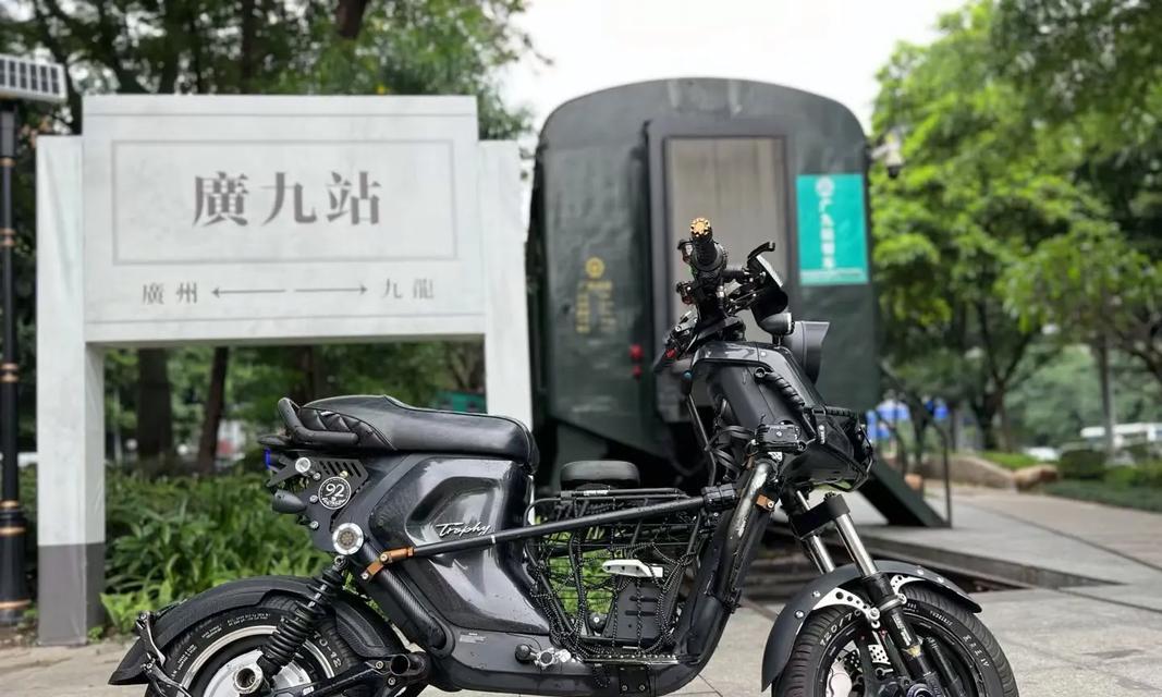 小牛u原配充电器功率是多少？适配哪些车型？  第2张
