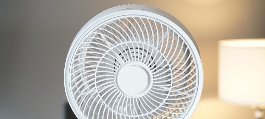电风扇套袋子后应该喷什么漆？如何选择合适的漆料？  第2张