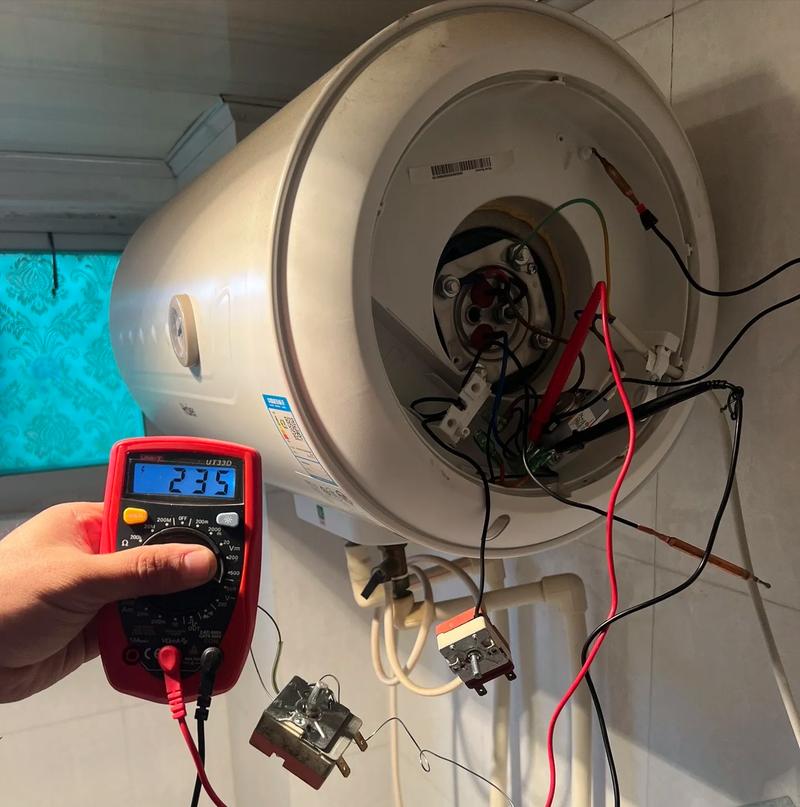 保温热水器盖子拆卸方法有哪些？拆卸时应注意什么？  第1张