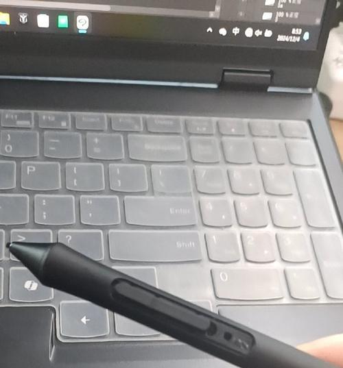 键盘带数位板是什么意思？数位板键盘有哪些特点？  第1张