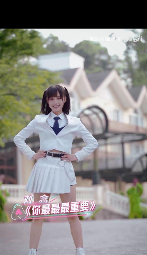 刘念用的键盘是什么品牌？键盘对音乐制作有何影响？  第3张