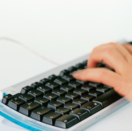 键盘控制鼠标下滑的操作方法是什么？  第1张