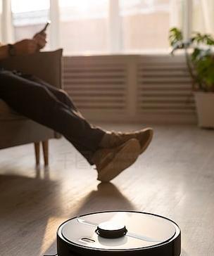 男性用户适合使用哪些类型的机器人？  第1张
