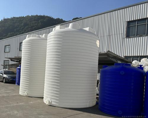 矿泉水瓶子制作散热器的步骤是什么？  第2张
