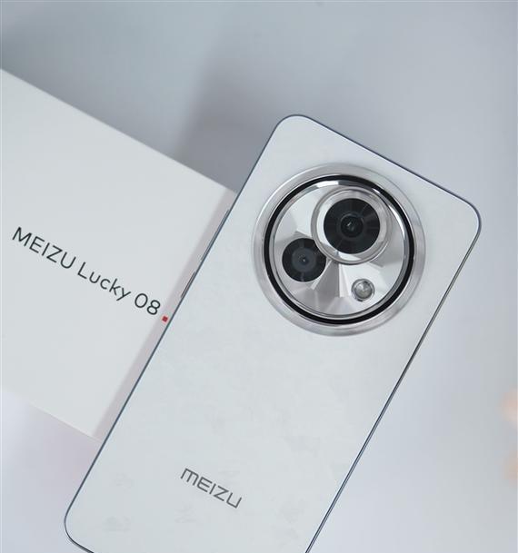 魅族手机白面板的做工怎么样？与其他品牌相比如何？  第3张