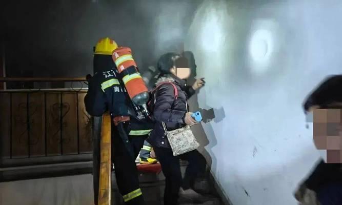 维修电视机进水怎么处理？紧急措施和维修步骤是什么？  第2张