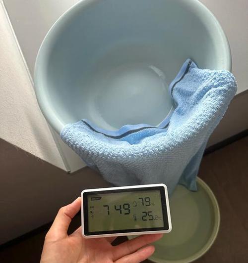 空调房放盆水是否会导致风湿？（空调房放盆水的影响及相关注意事项）  第3张