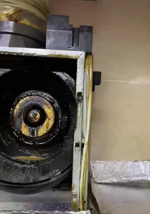 油烟机清洗后无法关闭的解决方法（掌握正确的操作步骤）  第3张