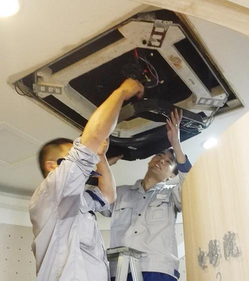 拆装空调的具体步骤和注意事项（如何正确拆装空调以及注意事项）  第2张